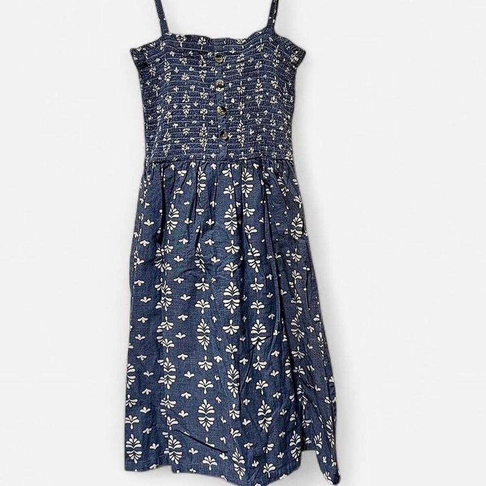 Jolie & Joy blue smocked mini dress size medium